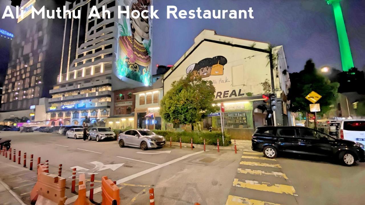 Hotel Red Kl @ Rev Kuala Lumpur Esterno foto